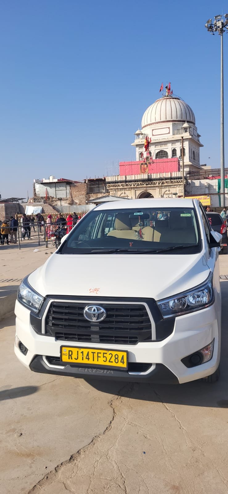 Chauffeur Pickup at Royal Gate